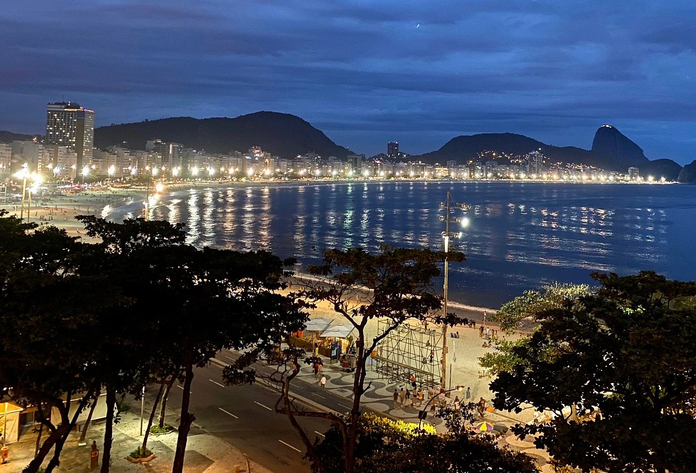 High-End Mixology - Carioca Essence & View - Image